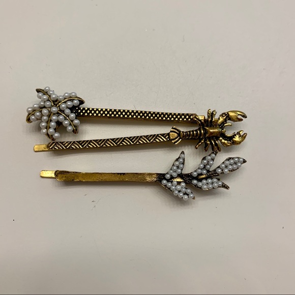 Anthropologie gold Bobbie pin trio - Picture 2 of 3